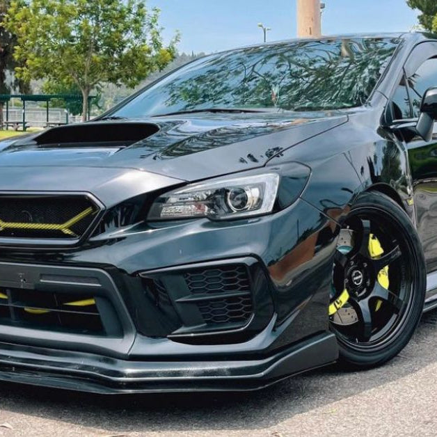 How To Clean and Maintain a Carbon Fiber Hood