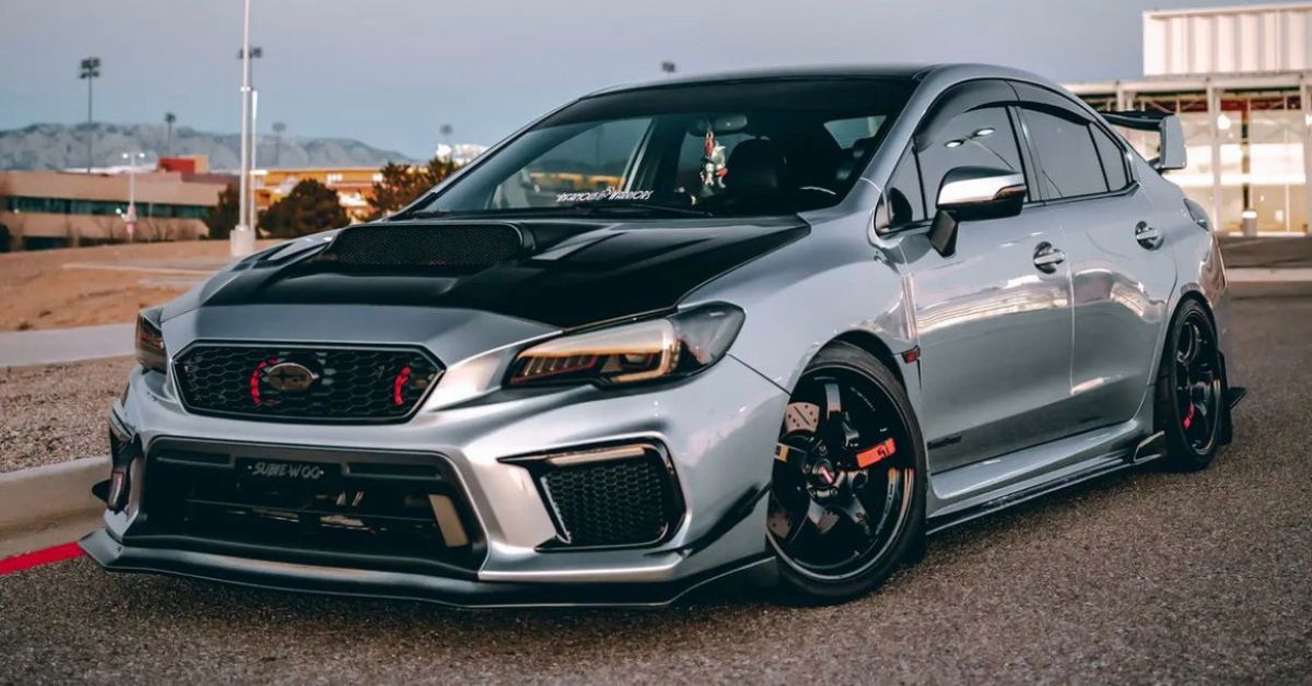 The Functional Advantages of Carbon Fiber Hoods