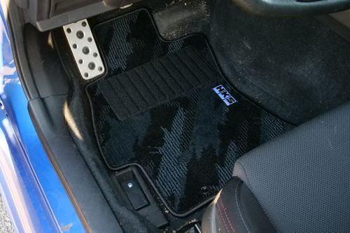 HKS Tufted Series Monotone Oil Color Floor Mat Set 2015-2021 WRX / 2015-2021 STI