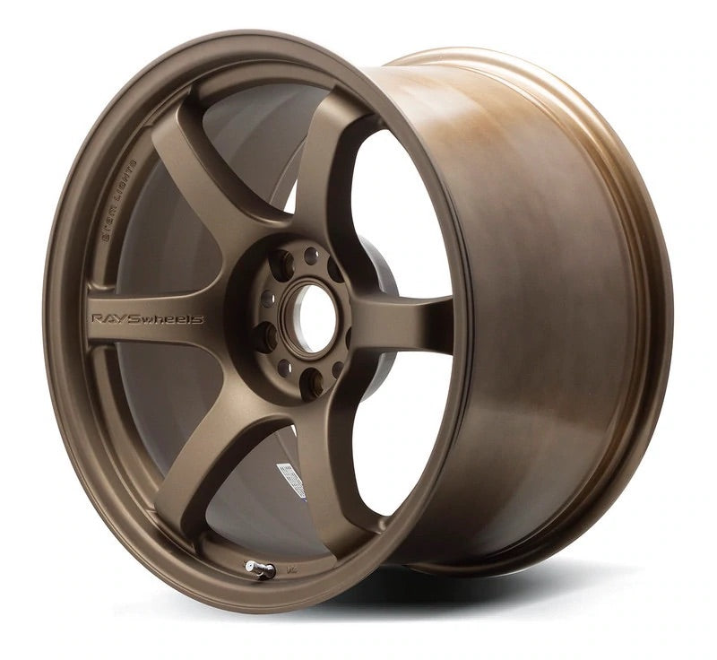 Rays Gram Lights 57DR Bronze 18x9.5 +38 5x114.3